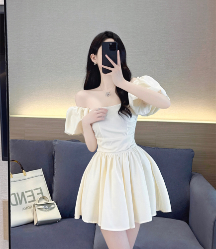 One shoulder dress for women summer 2024 new temperament socialite sweet waist slimming puff sleeve a line princess dress