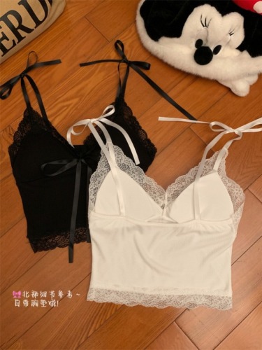 Real shot of retro girl pure lust style lace splicing strappy vest sexy suspender bra all-in-one beautiful back