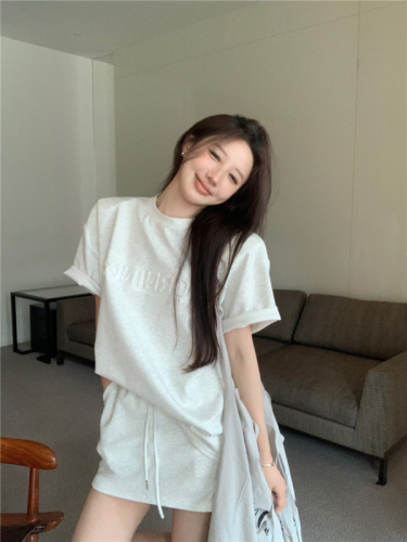 Real shot of casual sports fashion suit for women, loose three-dimensional letter short-sleeved T-shirt, high-waist pants and skirt two-piece set