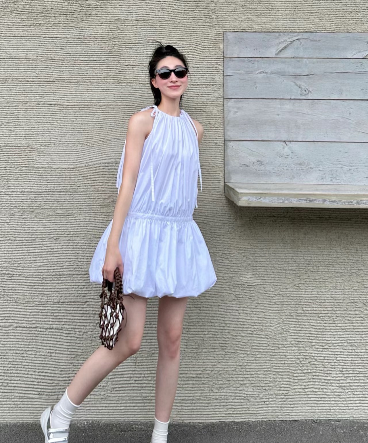 Internet celebrity fashion outfit for women 2024 summer new design waist slim slimming strap suspender dress