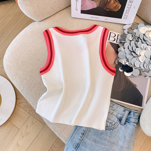 Pure Desire Hot Girl Round Neck Color Letter Printed Vest Women's 2024 Summer New Design Temperament Age Reduction Top