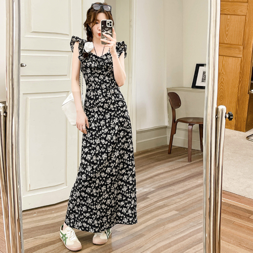 Real shot 24thootd Rose Island floral black dress feminine slim spring and summer mid-length ruffle skirt