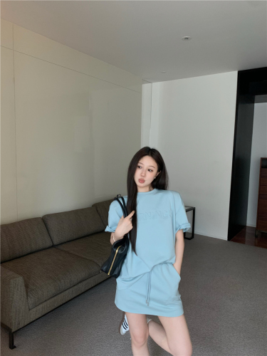 Real shot of casual sports fashion suit for women, loose three-dimensional letter short-sleeved T-shirt, high-waist pants and skirt two-piece set