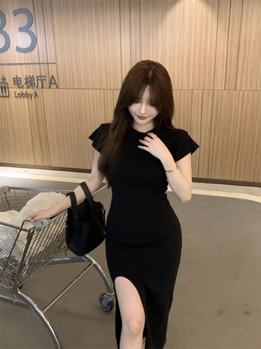 Hot girl short-sleeved T-shirt dress women's summer 2024 new black slit sexy over-the-knee mid-length skirt