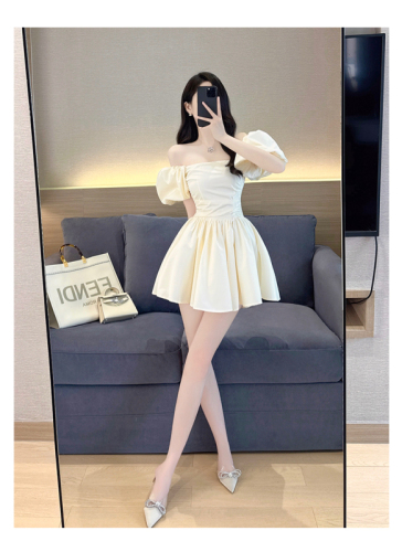 One shoulder dress for women summer 2024 new temperament socialite sweet waist slimming puff sleeve a line princess dress