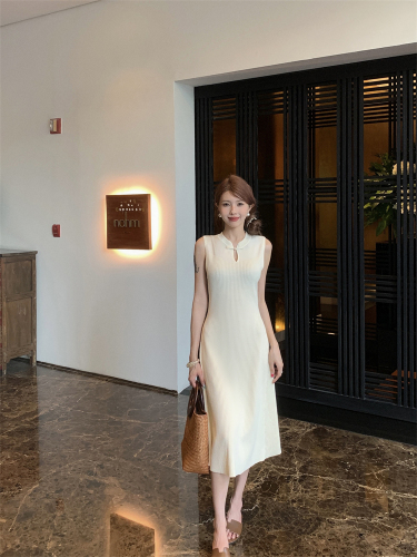 Actual shot~Spring and summer new style~2024 new Chinese style retro buckle knitted dress slim and drapey long skirt