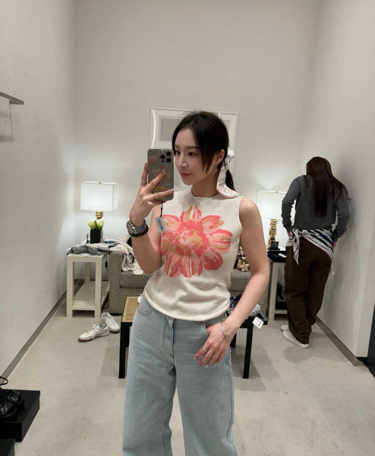 Guaranteed to be in stock - if out of stock, we will notify you 2024 new summer heavy industry sequin flower vest slim and trendy women