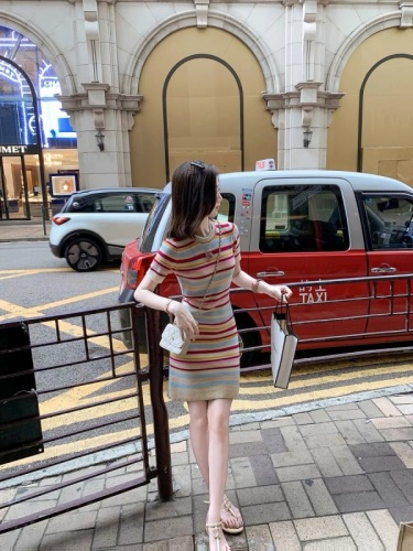 Fish Rabbit's Rabbit Little Fragrance Rainbow Striped Knitted Dress Women's 2024 Summer New High-Quality Skirt