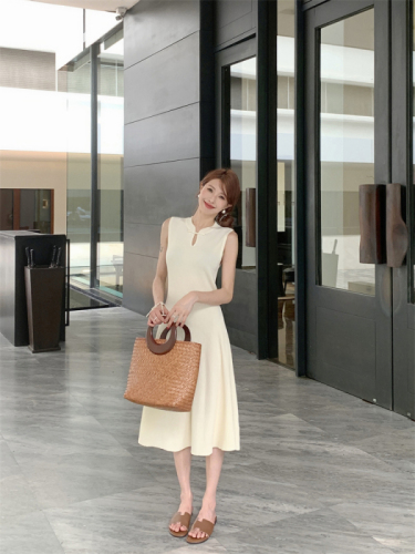 Actual shot~Spring and summer new style~2024 new Chinese style retro buckle knitted dress slim and drapey long skirt