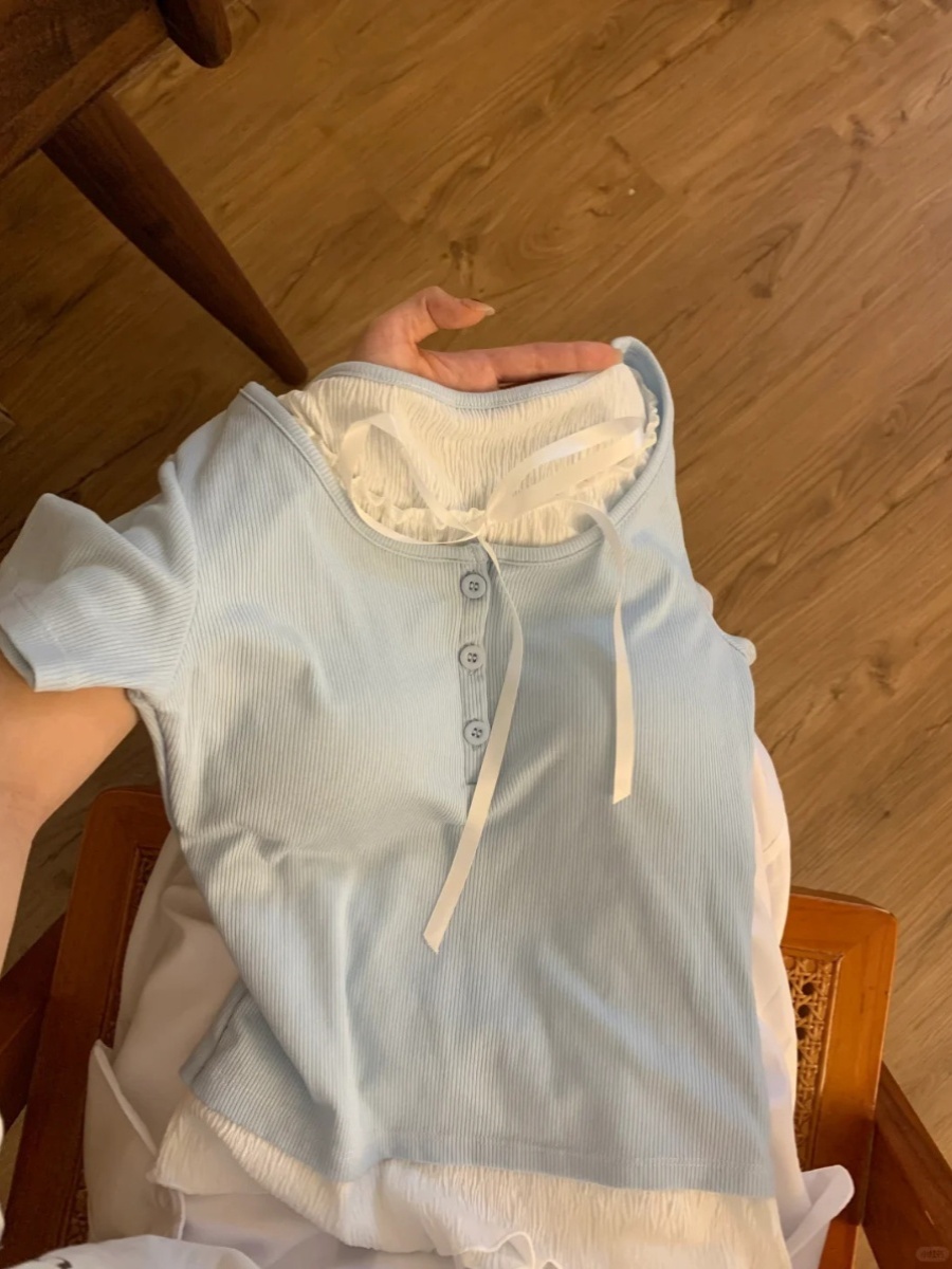 Blue Short-Sleeve Square-Shoulder T-Shirt with Bow for Women - 2024 Summer New Slim Fit Slimming Waist Short T-Shirt for Women