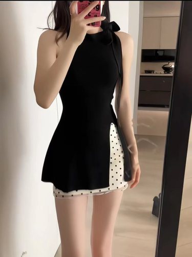 Black lace-up bow sleeveless slit vest for women's summer outer wear, waist slimming, unique and chic sweet and spicy top