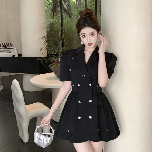 Real shot of fashionable French-style goddess style double-breasted short-sleeved design backless suit dress