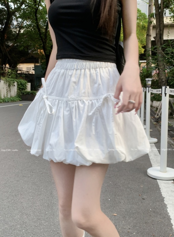 New style cloud puff skirt, high-waisted A-line bud pleated skirt, crotch-covering slimming lantern skirt