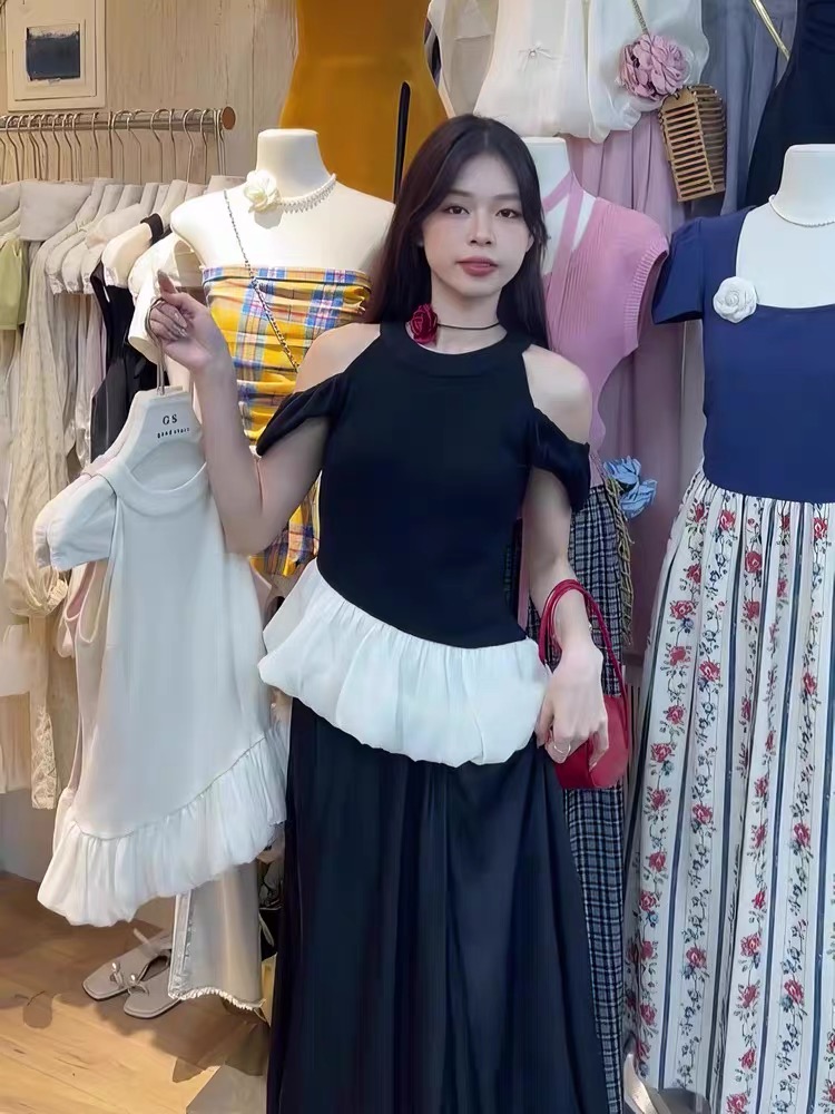Contrast color bud ruffled off-shoulder halter top for women, high-end summer style, slim-fitting sweet girl off-shoulder sleeveless vest
