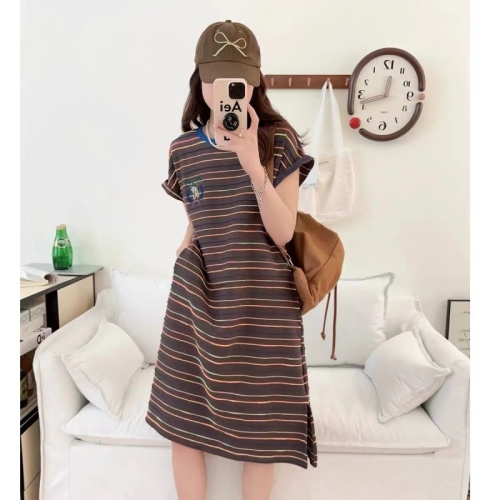 Meixi Miki 1538-Q treasure wardrobe versatile lazy dog ​​horizontal striped round neck short-sleeved long skirt