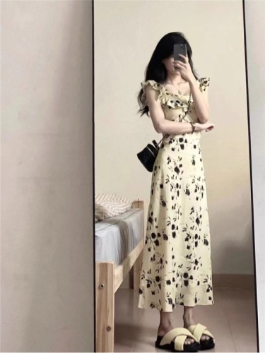 Tea break French floral small flying sleeve dress women's summer 2024 new style temperament waist high-end long skirt