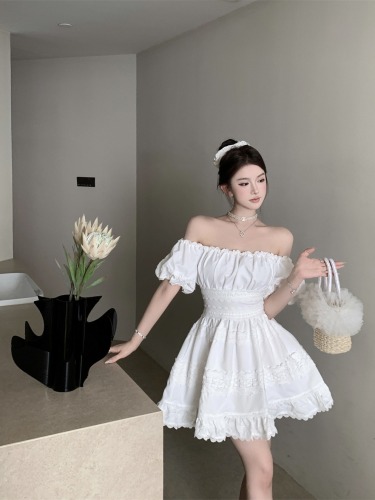 Real shot of summer one-shoulder puff short-sleeved waist slimming lace short white temperament tube top dress for women