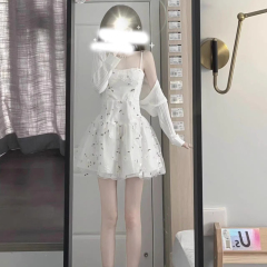 Sexy and pure floral suspender dress, super fairy and gentle tutu skirt, sweet and waist-cinching hot girl