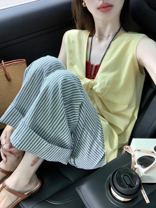National fashion brand yellow v-neck vest for women summer design college style loose casual temperament versatile and chic top