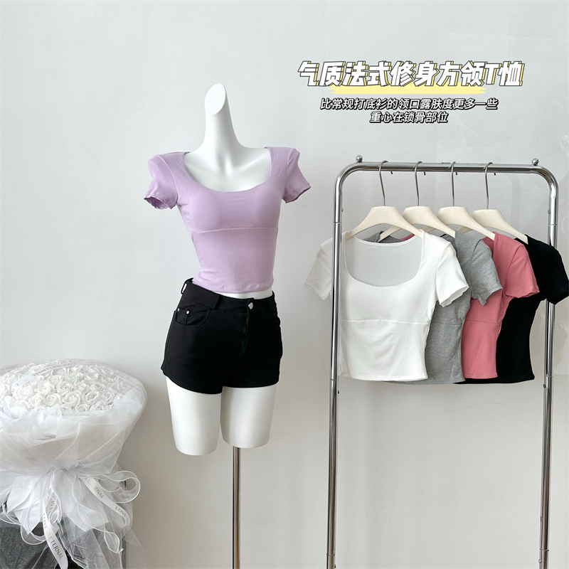 Real shot of new summer slim-fitting short-sleeved vest for women with chest pad made of rayon
