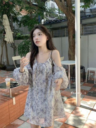 Sweet floral off-shoulder long-sleeved dress for women summer 2024 new off-shoulder design loose puff sleeve dress