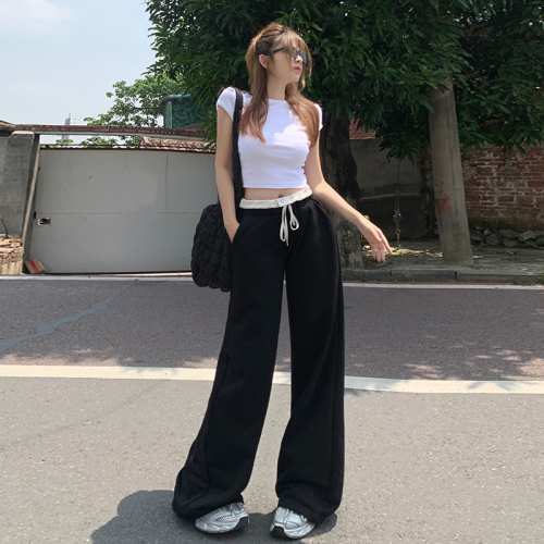 Actual shot of retro black spliced ​​loose wide-leg pants, drapey floor-length pants, straight-leg casual pants for women & longer trousers