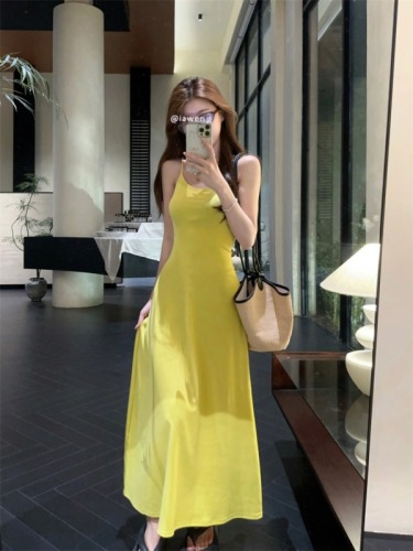 Korean French style small flying sleeve dress for women summer 2024 new style high-end casual mid-length suspender skirt