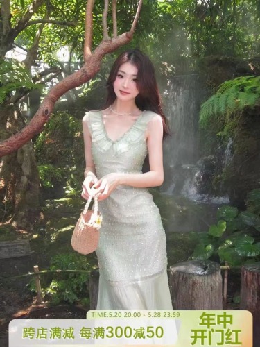 ICELOLLY niche design super nice green dress female summer temperament long skirt fairy super fairy style