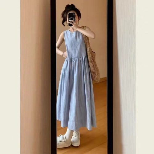 High-end, sweet, fresh blue striped sleeveless waist slimming casual vest dress for women in summer