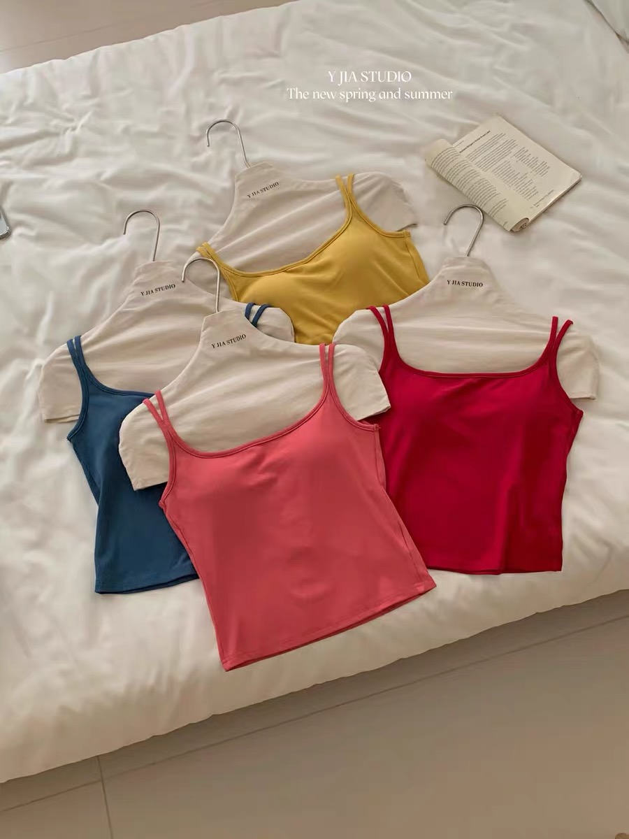 Spring and summer Korean style new style with chest pad for inner wear and outer wear, beautiful back underwear, suspenders, outer wear T-shirt, small shirt for women