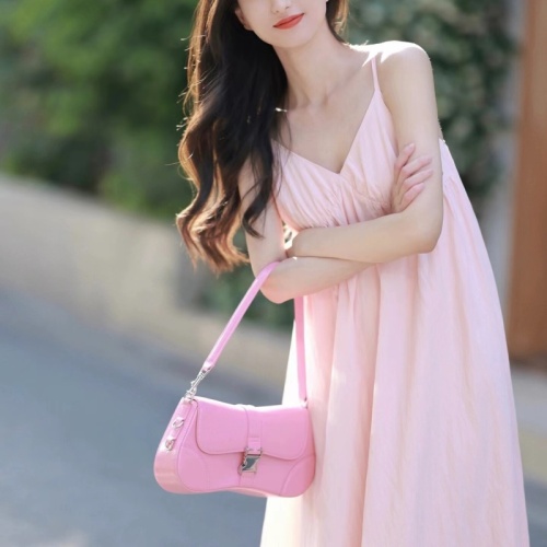 Pink French retro suspender dress for women 2024 new temperament design niche long skirt thin