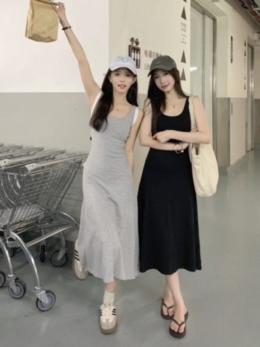 Real shot~Square-neck suspender dress for small women, summer French pure lust waist vest, long skirt with temperament