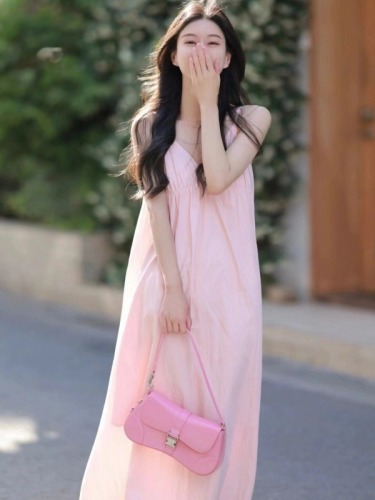 Pink French retro suspender dress for women 2024 new temperament design niche long skirt thin