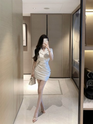 Real shot of tea break French high-rise dress summer temperament socialite high-end waist slimming hip skirt for women