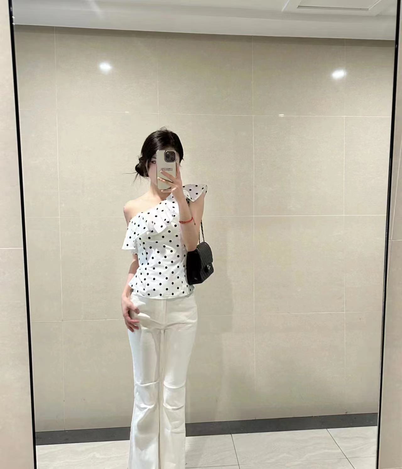 French ruffled polka-dot slanted shoulder sleeveless vest women's summer slim design hot girl chic outer top