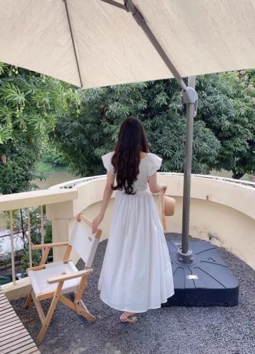 Tea break French V-neck puff sleeve white dress for women summer new first love small white dress for small people long skirt