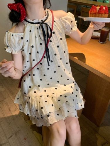 Real shot~Korean style summer girl's off-shoulder halterneck polka-dot fluffy doll dress~