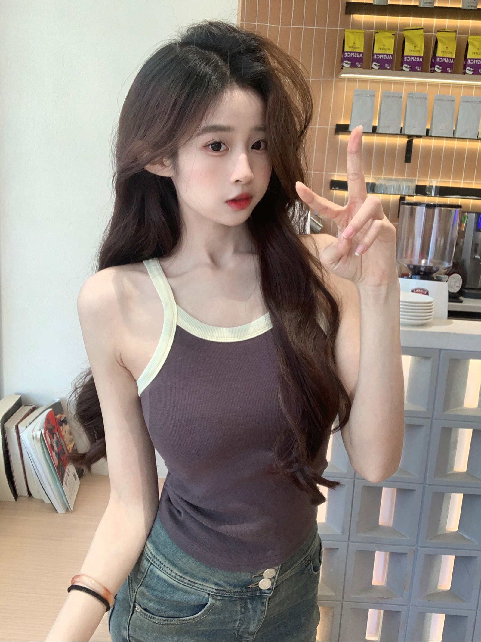 Real shot 2*2 rayon sleeveless vest 2024 summer short style trendy slim fit round neck hemmed Korean style women's top
