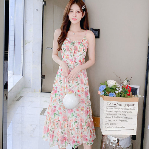 Pink suspender floral dress women's summer seaside vacation exquisite skirt