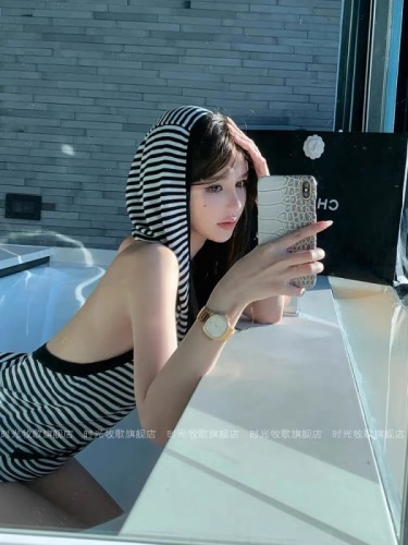 Hestia Black and White Striped Hooded Backless Halter Vest Women's Summer Niche Design Slim Fit Top