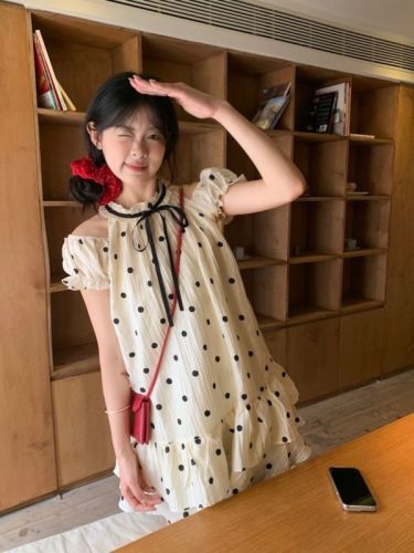 Real shot~Korean style summer girl's off-shoulder halterneck polka-dot fluffy doll dress~