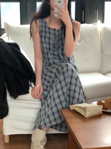 Checked lace-up sleeveless dress