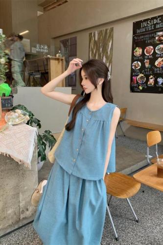 Real shot 2024 new summer retro outer vest top for women + elastic high waist loose a-line skirt suit