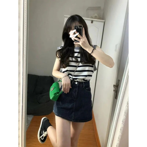 Lady's Summer Plus Size Wide Leg Denim Skirt with Design Fake Two-Piece Pants A-Line Short Skirt