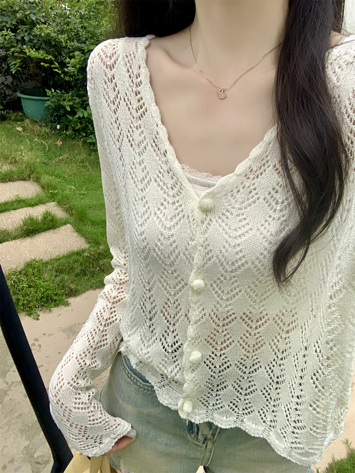 實拍 夏季韓版寬鬆v領單排扣鏤空防曬百搭針織開衫上衣外搭女