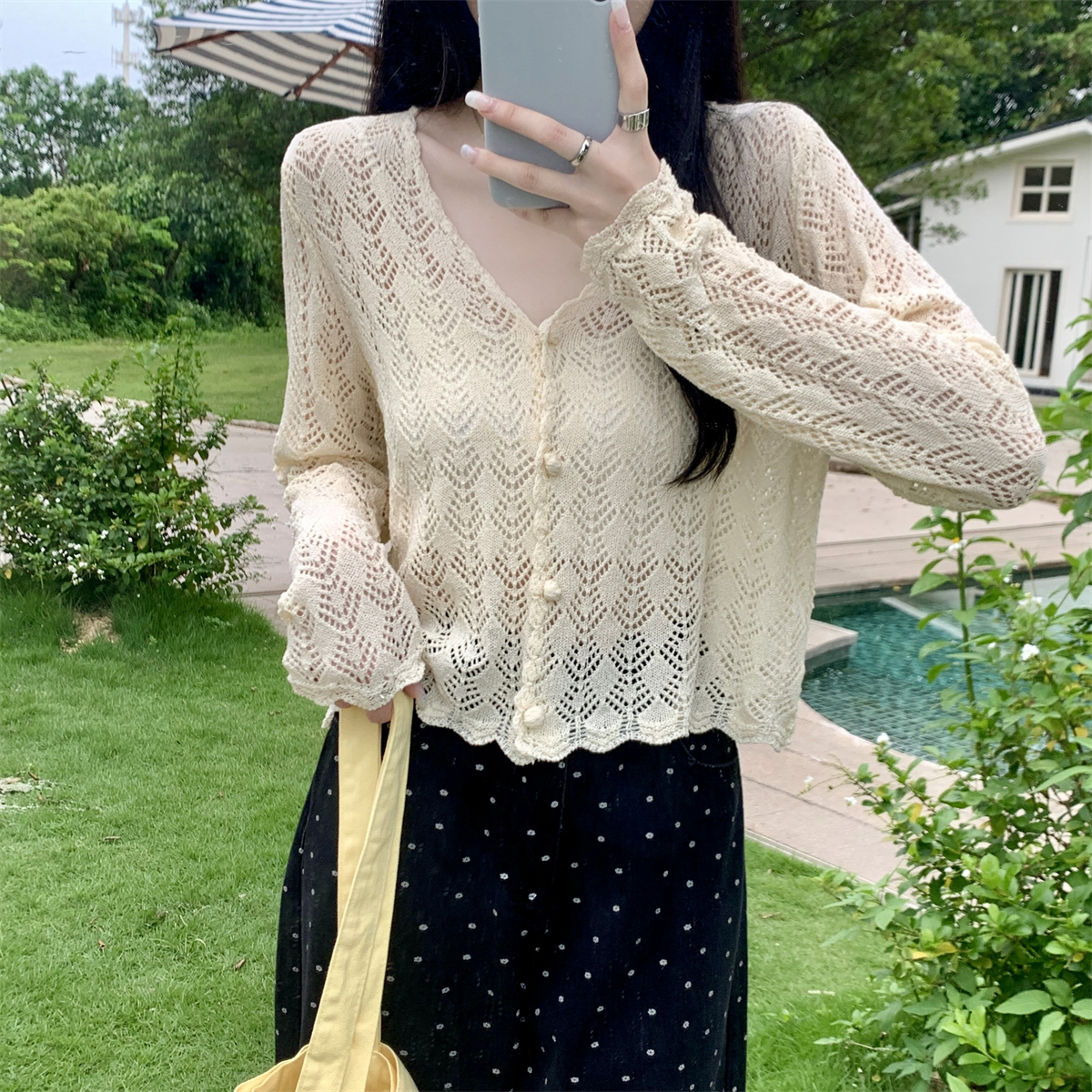 實拍 夏季韓版寬鬆v領單排扣鏤空花邊防曬針織開衫上衣外搭女