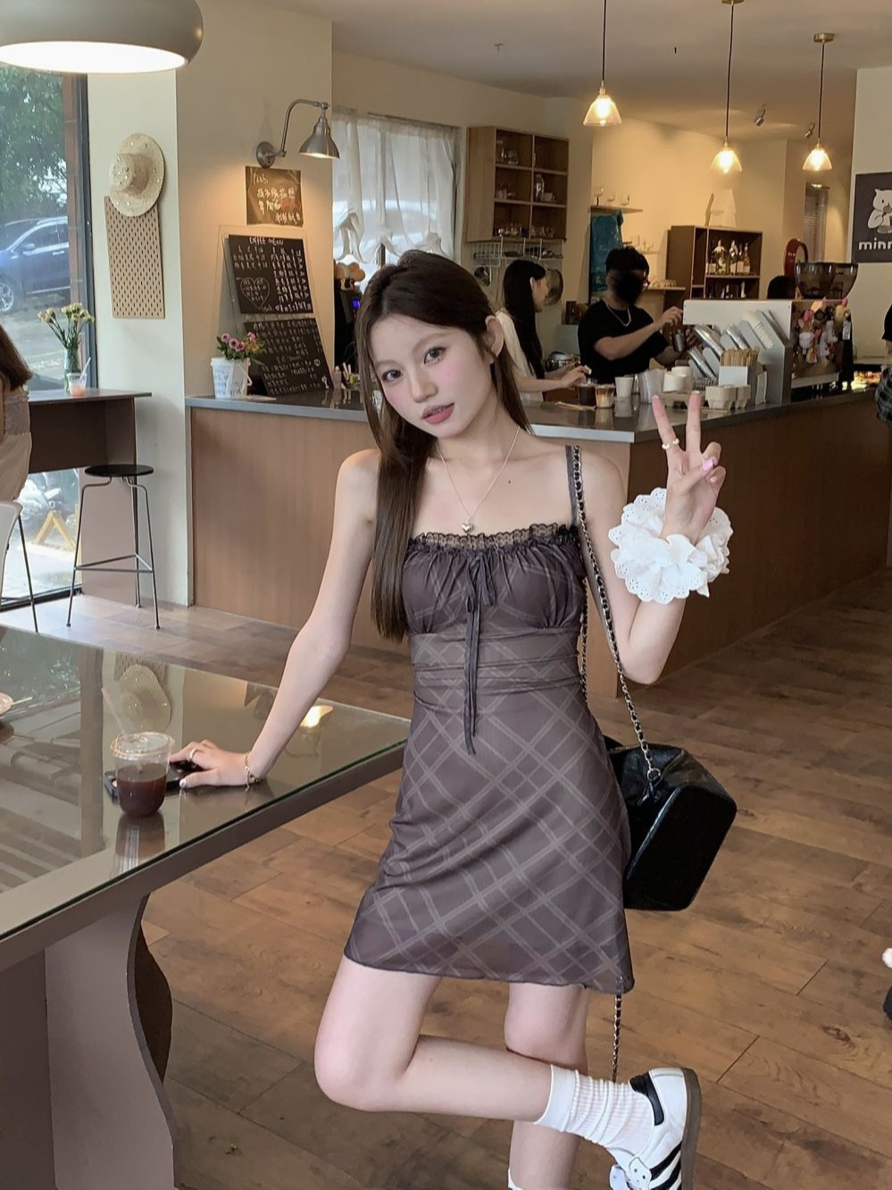 Shot-together American retro design women's dress 2024 new spicy girl sexy strap dress