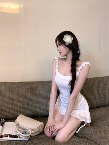 Real shot ~ 2024 new sweet girly style white suspender dress female drawstring slimming hot girl short skirt