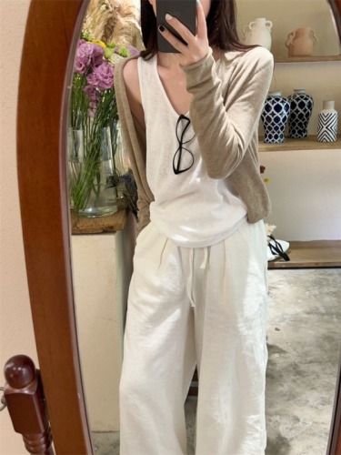 Actual shot and real price ~ Lazy style sweet and thin sun protection cardigan + vest + floor mopping pants three-piece suit