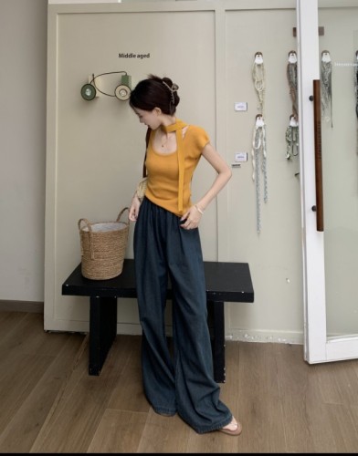 Actual shot and real price ~ Summer new slim knitted top + elastic waist casual jeans two-piece set